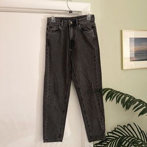 Zara Black High Rise Straight Leg Jeans Women’s Size 2 90s Style